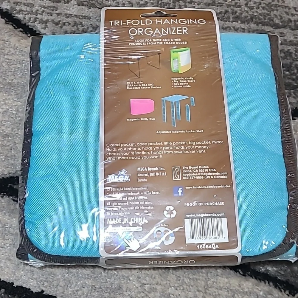 TRI-FOLD BLUE HANGING ORGANIZER MIRROR